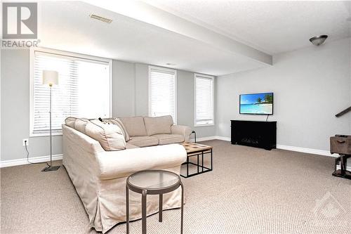 Living rm - 681 Sue Holloway Drive Unit#D, Ottawa, ON 