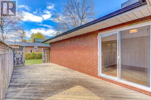 4 Cardigan Road, Toronto (Stonegate-Queensway), ON 