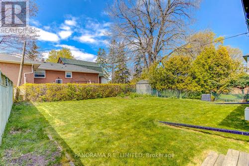 4 Cardigan Road, Toronto (Stonegate-Queensway), ON 