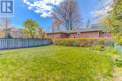 4 Cardigan Road, Toronto (Stonegate-Queensway), ON 