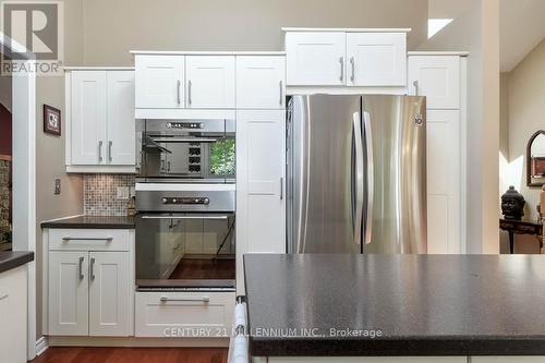 19007 Mountainview Road, Caledon, ON - Indoor Photo Showing Kitchen