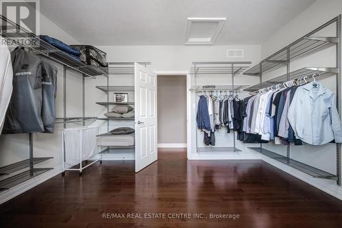 4072 Highland Park Drive, Lincoln, ON - Indoor With Storage