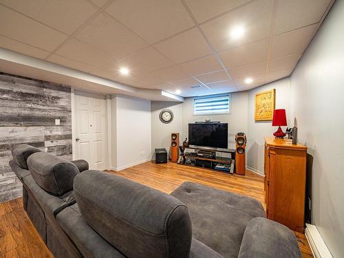 Family room - 99 Rue Ratté, Val-Des-Sources, QC - Indoor Photo Showing Basement