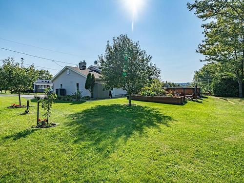 Backyard - 99 Rue Ratté, Val-Des-Sources, QC - Outdoor