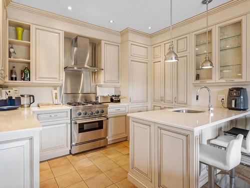 Kitchen - 388 Mtée Du Val-De-Loire, Saint-Adolphe-D'Howard, QC - Indoor Photo Showing Kitchen With Upgraded Kitchen