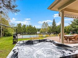 Hot tub - 