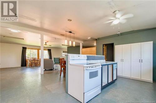 61 Coburg, Coburg, NB - Indoor Photo Showing Kitchen