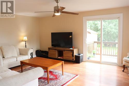 10 King Street, Stephenville, NL - Indoor Photo Showing Living Room