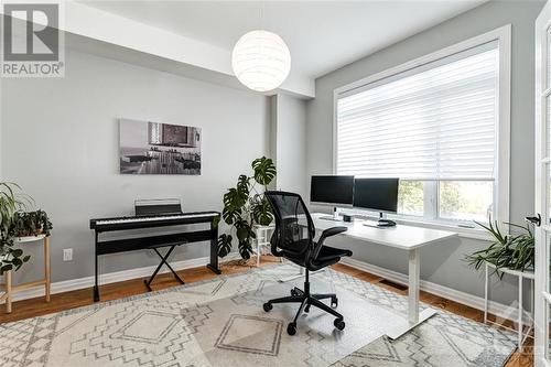 648 Mikinak Road, Ottawa, ON - Indoor Photo Showing Office