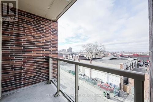 407 - 1787 St. Clair Avenue, Toronto, ON - Outdoor