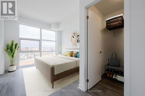 407 - 1787 St. Clair Avenue, Toronto, ON - Indoor Photo Showing Bedroom