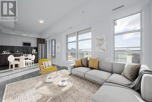 407 - 1787 St. Clair Avenue, Toronto, ON - Indoor Photo Showing Living Room