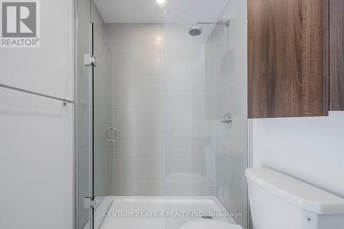 407 - 1787 St. Clair Avenue, Toronto, ON - Indoor Photo Showing Bathroom