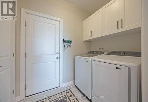 1519 Moe Norman Place, London, ON - Indoor Photo Showing Laundry Room