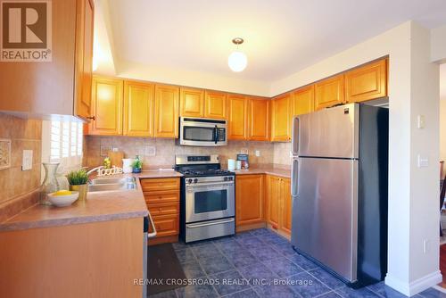 78 Trojan Crescent, Markham, ON - Indoor Photo Showing Kitchen With Stainless Steel Kitchen With Double Sink