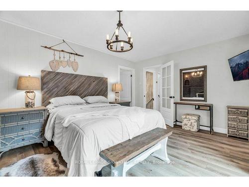 18 Spruyt Ave, East Luther Grand Valley, ON - Indoor Photo Showing Bedroom