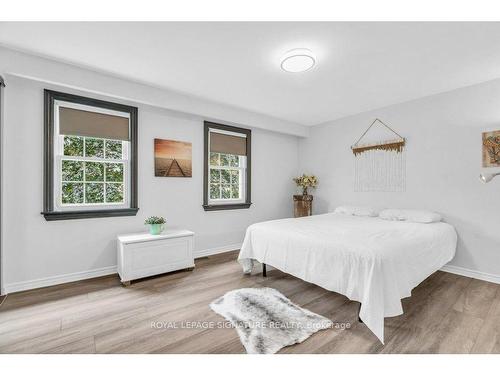 18 Spruyt Ave, East Luther Grand Valley, ON - Indoor Photo Showing Bedroom