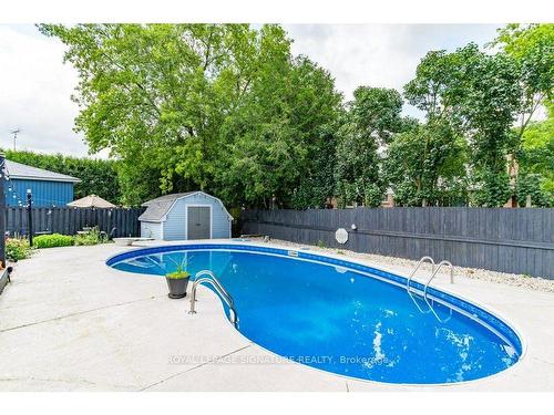 18 Spruyt Ave, East Luther Grand Valley, ON - Outdoor With In Ground Pool With Backyard