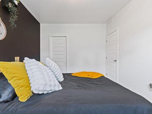 Chambre Ã  coucher principale - 1-1693 Boul. St-René E., Gatineau (Gatineau), QC - Indoor Photo Showing Bedroom