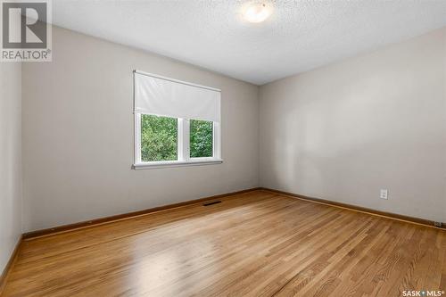 1410 Cumberland Avenue S, Saskatoon, SK - Indoor Photo Showing Other Room