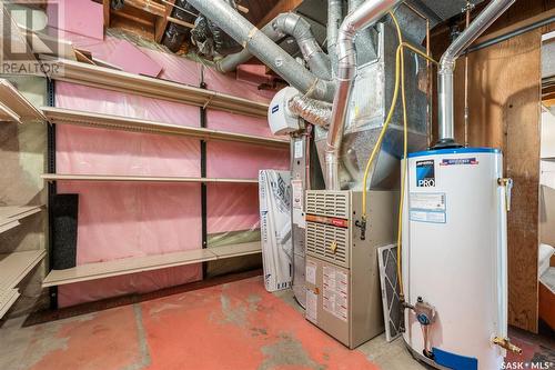 1410 Cumberland Avenue S, Saskatoon, SK - Indoor Photo Showing Basement