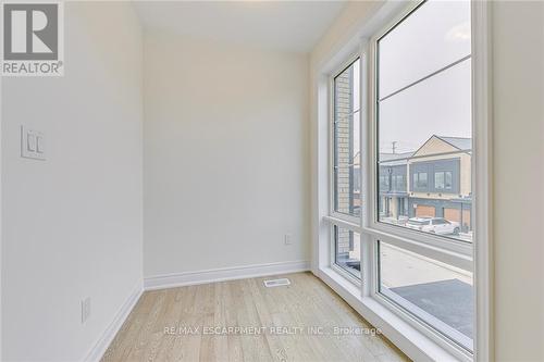 46 - 2273 Turnberry Road, Burlington, ON - Indoor Photo Showing Other Room