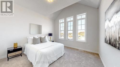 13 Pattulo Drive, Caledon, ON - Indoor Photo Showing Bedroom