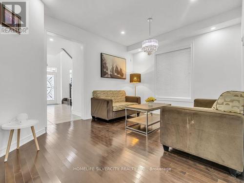 19 Kilkarrin Road, Brampton, ON - Indoor Photo Showing Living Room