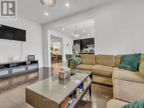 19 Kilkarrin Road, Brampton, ON - Indoor Photo Showing Living Room