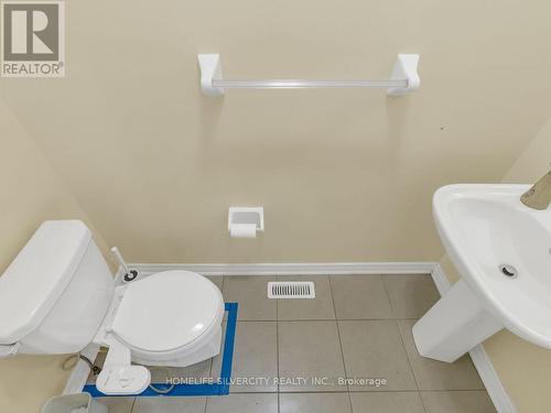 19 Kilkarrin Road, Brampton, ON - Indoor Photo Showing Bathroom