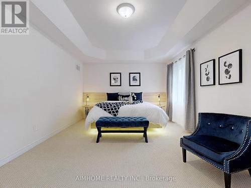 61 Bush Ridges Avenue, Richmond Hill, ON - Indoor Photo Showing Bedroom