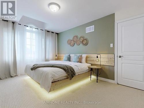 61 Bush Ridges Avenue, Richmond Hill (Jefferson), ON - Indoor Photo Showing Bedroom