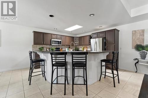 1370 Lisgar Avenue, Lasalle, ON - Indoor Photo Showing Kitchen With Upgraded Kitchen