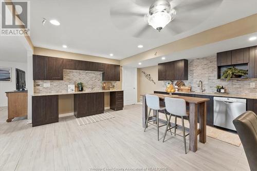 1370 Lisgar Avenue, Lasalle, ON - Indoor Photo Showing Kitchen With Upgraded Kitchen