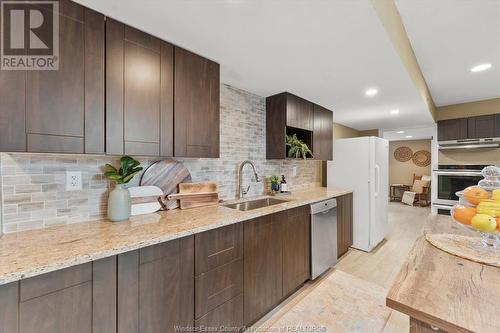 1370 Lisgar Avenue, Lasalle, ON - Indoor Photo Showing Kitchen