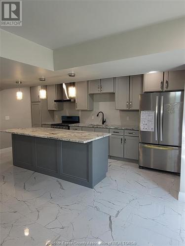 309 Benson Court, Amherstburg, ON - Indoor Photo Showing Kitchen