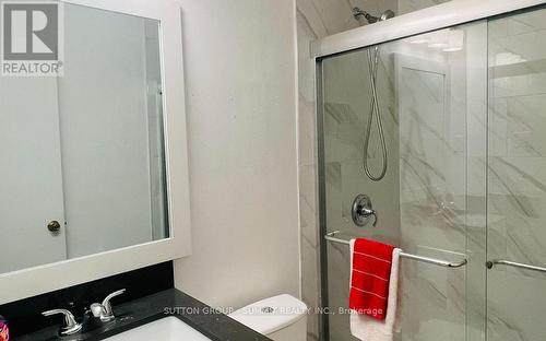 5D - 2866 Battleford Road, Mississauga (Meadowvale), ON - Indoor Photo Showing Bathroom