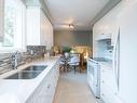 7237 Bendigo Circ, Mississauga, ON  - Indoor Photo Showing Kitchen With Double Sink 