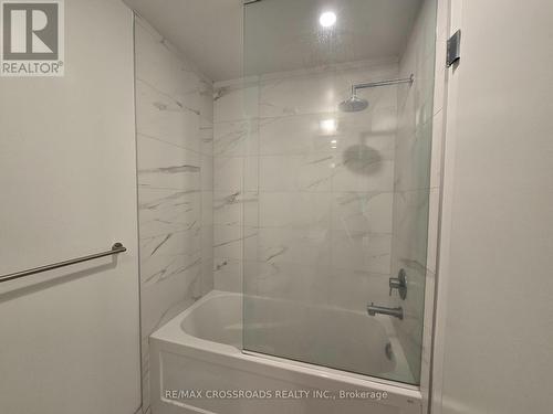 5015 - 55 Cooper Street, Toronto (Waterfront Communities), ON - Indoor Photo Showing Bathroom