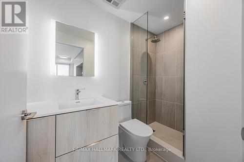 904 - 185 Alberta Avenue, Toronto (Oakwood Village), ON - Indoor Photo Showing Bathroom