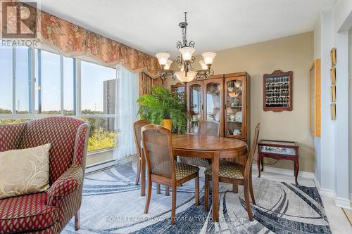 708 - 358 Waterloo Avenue S, Guelph (Central West), ON - Indoor Photo Showing Dining Room