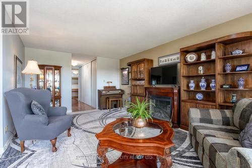 708 - 358 Waterloo Avenue S, Guelph (Central West), ON - Indoor Photo Showing Living Room