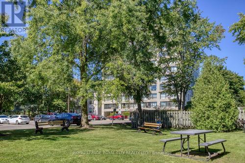 708 - 358 Waterloo Avenue S, Guelph (Central West), ON - Outdoor