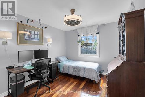 60 Curtis Drive, Brampton, ON - Indoor Photo Showing Bedroom