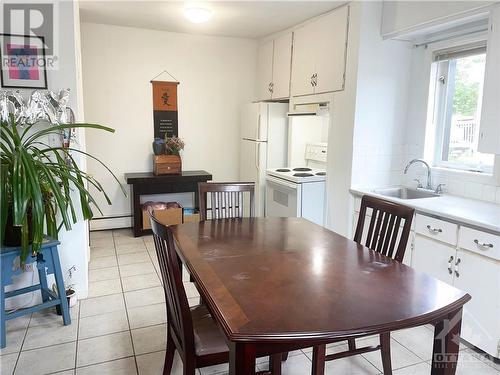 3874 Champlain Road, Clarence-Rockland, ON - Indoor Photo Showing Dining Room