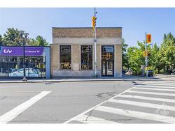 1158 BANK Street  Ottawa, ON K1S 3X8