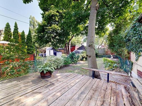 17 Wildwood Cres, Toronto, ON - Outdoor With Deck Patio Veranda