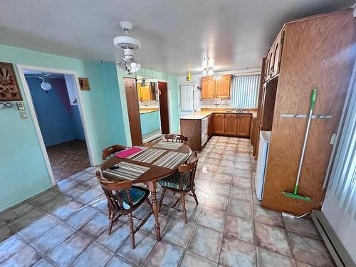 IntÃ©rieur - 1340 Rue Mirelle, Laval (Saint-François), QC - Indoor Photo Showing Dining Room