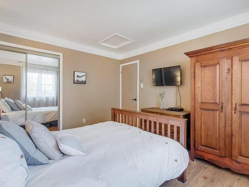 Chambre Ã  coucher principale - 3260 Rue Brisson, Boisbriand, QC - Indoor Photo Showing Bedroom