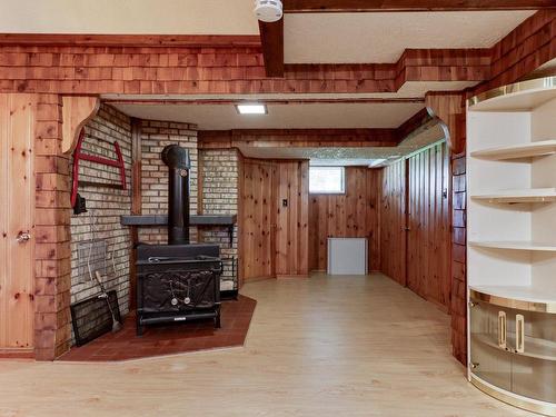 Family room - 180 Rue Des Cèdres, Laval (Duvernay), QC - Indoor Photo Showing Other Room With Fireplace